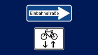 Verkehrsschild: Radverkehr im Gegenverkehr und Einbahnstraße.