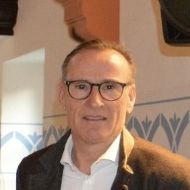 Inhaber Uwe Theobald