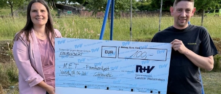 News__Spendenübergabe an den M.E.T. Miesenbach