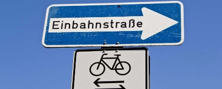 Gegenverkehr in Einbahnstraßen