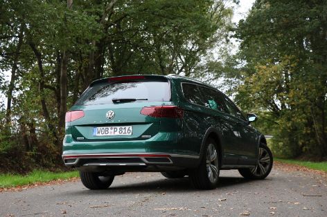 VW Passat Alltrack Drive Check
