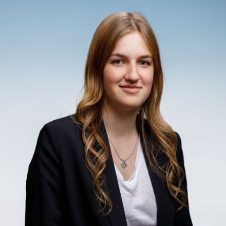 Zoe Kluck XVG164