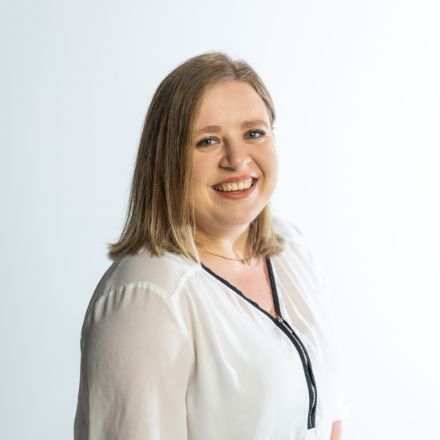 manuela_hutzler.jpg