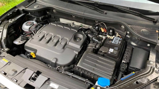 SEAT Ateca Blick unter die Motorhaube