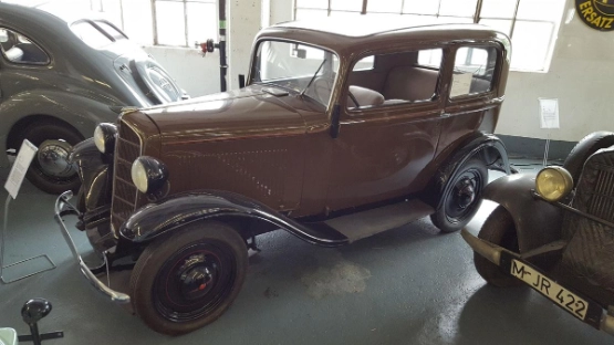 Opel Classic: P4