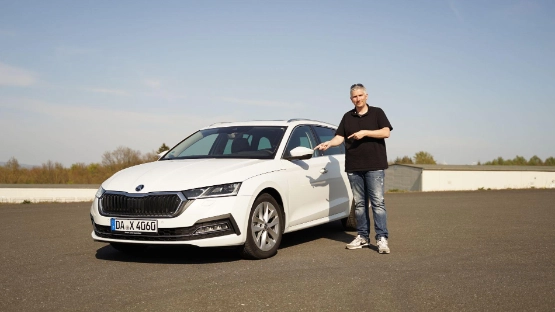 Skoda Octavia Combi im R+V Drive Check