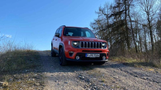 Der Jeep Renegade im R+V24 Drive Check