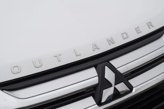 2015-mitsubishi-outlander-2-2-diesel-4wd-test-fahrbericht-jens-stratmann-6