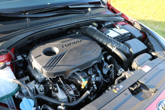 2019 KIA Ceed GT Motor