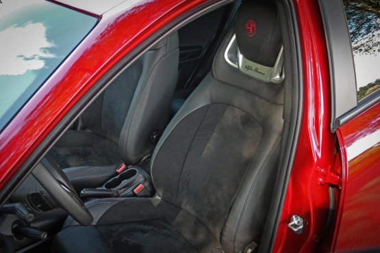 alfa-romeo-giulietta-veloce-jens-stratmann-16
