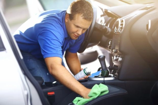 Autoinnenraum reinigen