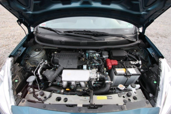 nissan-micra-2014-motor