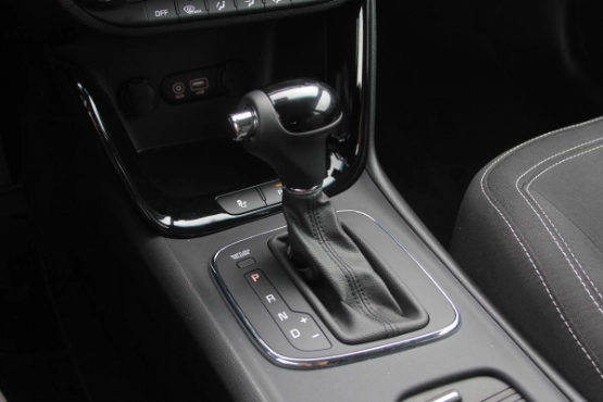 kia-ceed-jens-stratmann-20