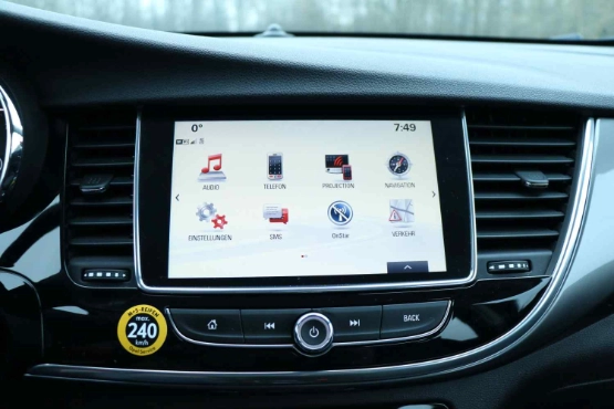 opel-mokka-x-jens-stratmann-14