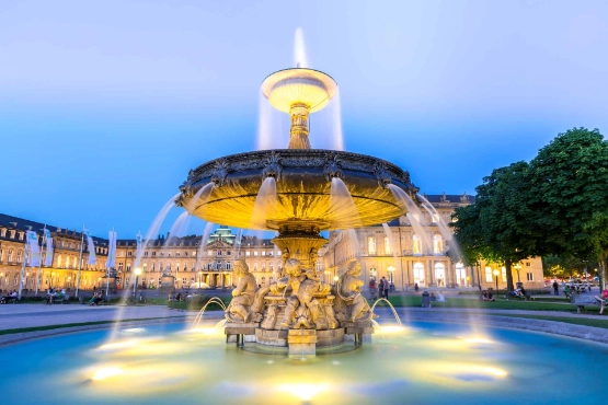 Brunnen am Neuen Schloss in Stuttgart.