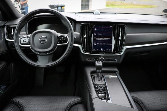 Volvo V90 Cross Country Innenraum