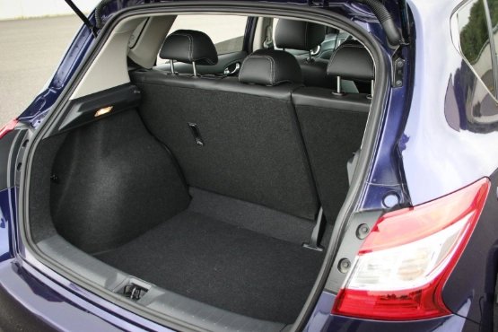 Nissan Pulsar 1.6 DIG-T Kofferraum