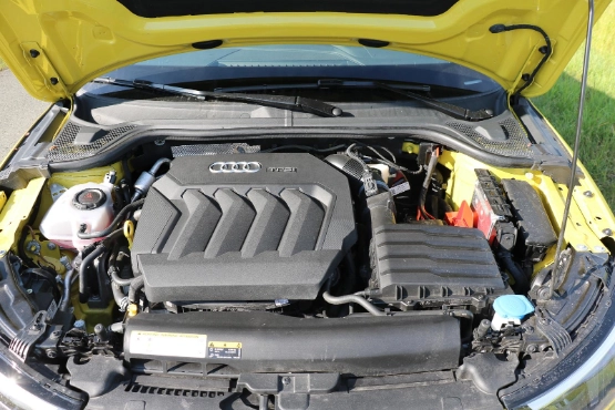 Der 200 PS starke Motor macht aus dem A1 eine Pocket Rocket!