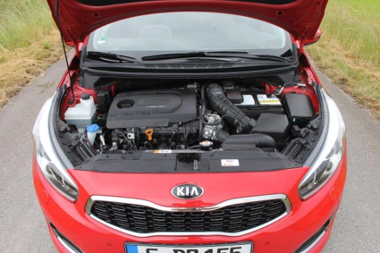 kia-ceed-jens-stratmann-16