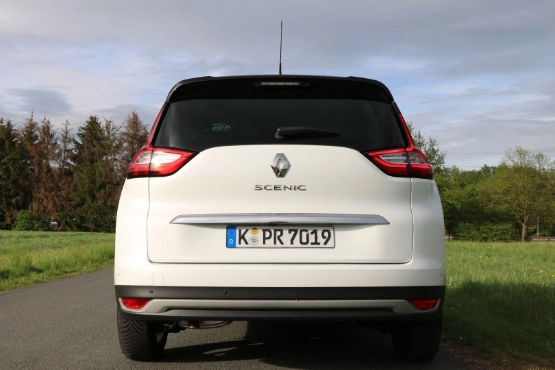 2019 Renault Grand Scénic R+V Drive Check