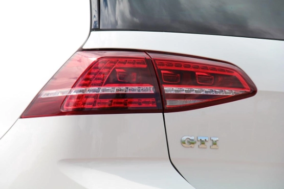 vw-golf-gti-7-zeichen