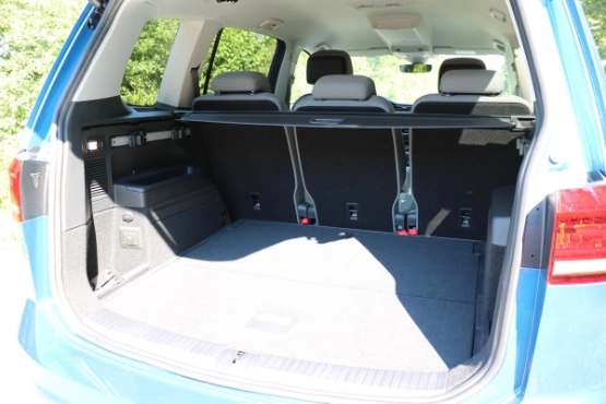 2015-VW-Touran-TDI-Fahrbericht-Test-Kritik-jens-stratmann-13