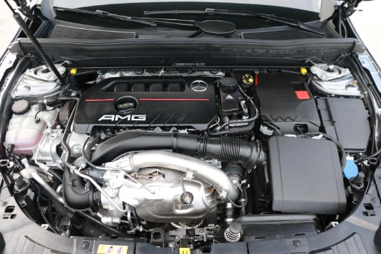 Mercedes-AMG GLB 35 4MATIC