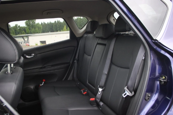 Nissan Pulsar 1.6 DIG-T Lederausstattung