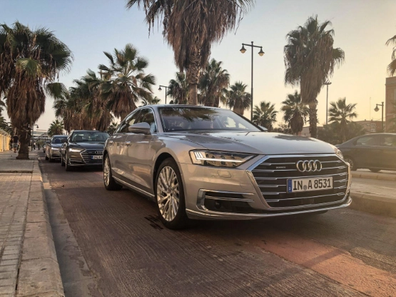 2018 Audi A8 - Was für ein Kühlergrill!