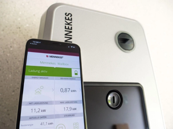 Mennekes Wallbox mit Handy