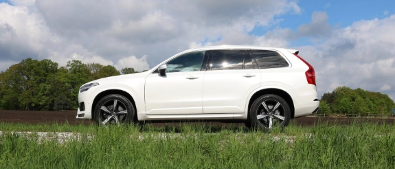 2018 Volvo XC90 T6