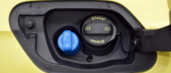 Adblue im Tankdeckel
