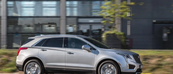20" Chrom-Räder, der Cadillac XT5 hat nun wahrlich nichts im Gelände zu suchen!