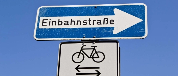 Gegenverkehr in Einbahnstraßen