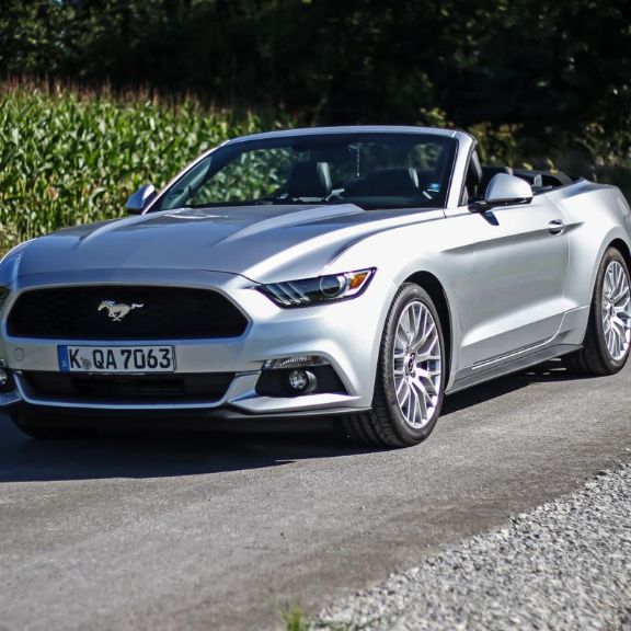 ford-mustang-cabriolet-jens-stratmann