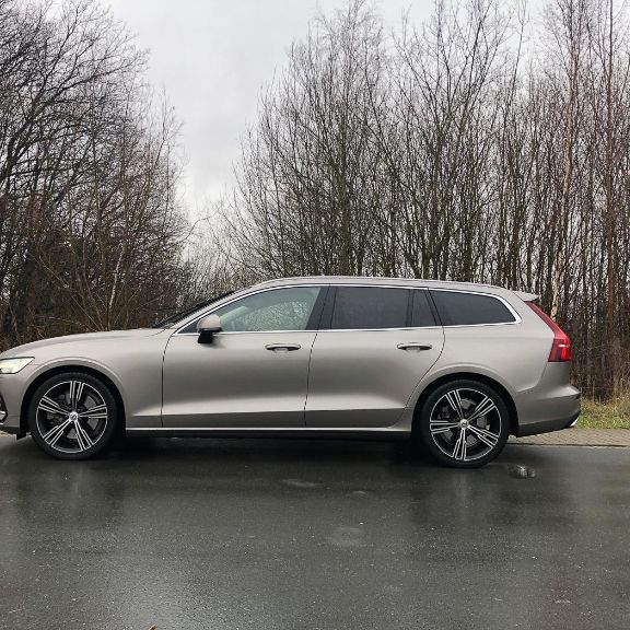 2019 Volvo V60 D4 - Ein schöner Kombi!