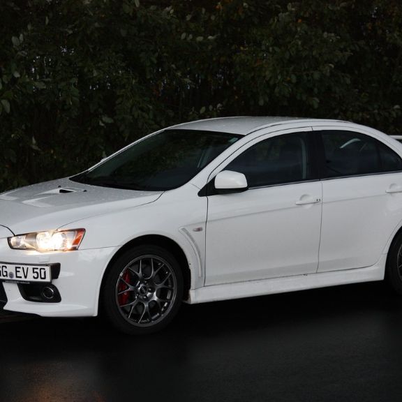 mitsubishi-lancer-evo-x-seite