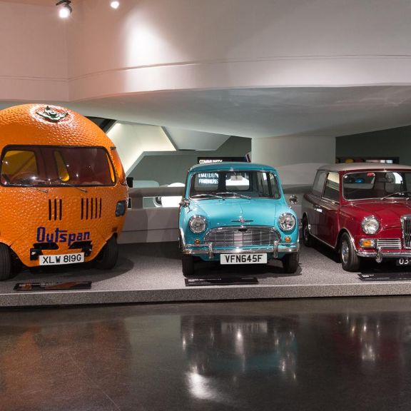 2014-12-09-BMW-Museum-MINI-Ausstellung-09.jpg