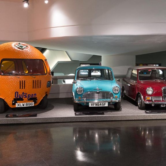 Auto- und Motorradmuseen 2014-12-09-BMW-Museum-MINI-Ausstellung-09.jpg