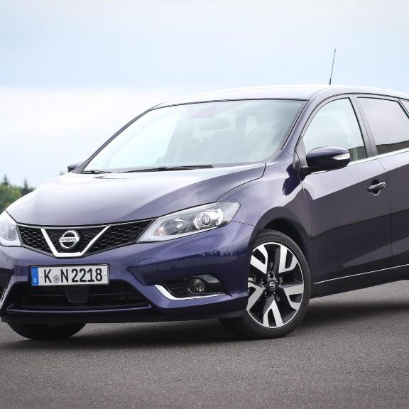 R+V: Nissan Pulsar Front-Design Nissan Pulsar 1.6 DIG-T Fahrbericht