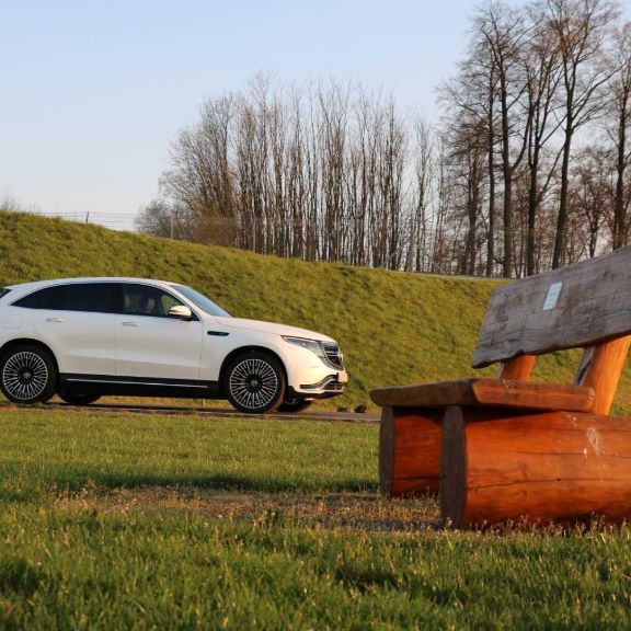 Mercedes-Benz EQC 400 Fahrbericht | Test | Review mercedes-benz-eqc-400-fahrbericht-test-review-probefahrt-design-innenraum-kofferraum-fahreindruck-verbrauch-kosten-rv24-drive-check-jens-stratmann-24.jpg