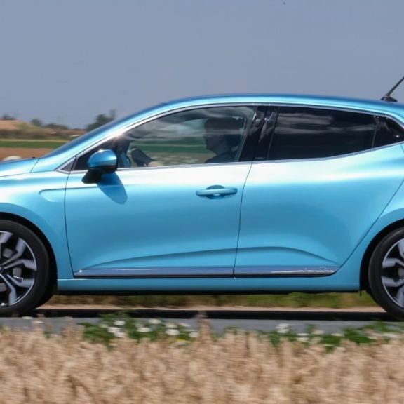 Renault Clio Renault-Clio-Fahrbericht-Test-Review-RV24-Drive-Check-12-1604x700