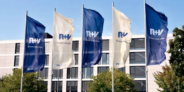 R+V Allgemeine Versicherung AG logo