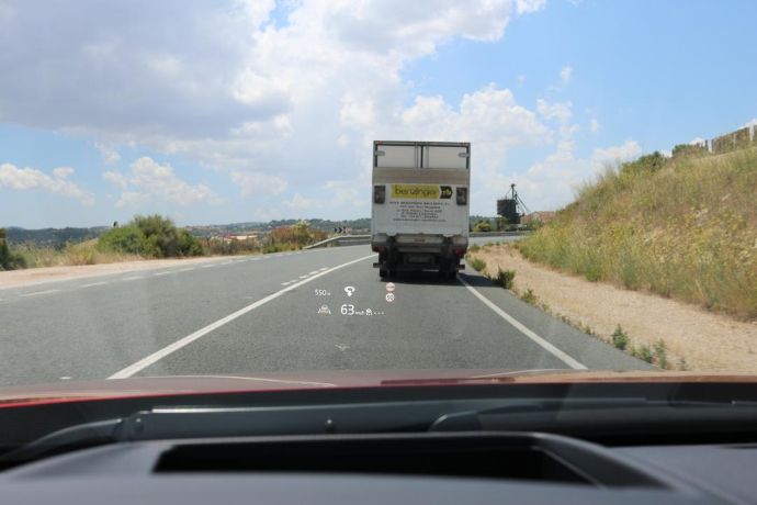 Alles im Blick dank Head up Display im Mazda 6!