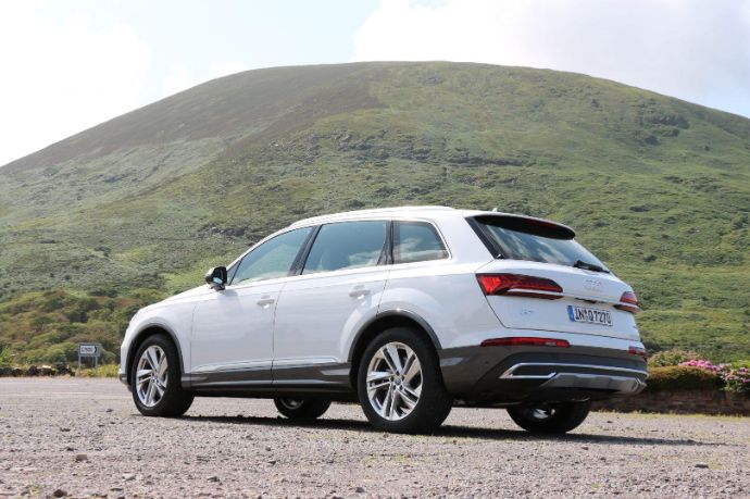 2020-Audi-Q7-Fahrbericht-Test-Review-RV24-Drive-Check14.jpg