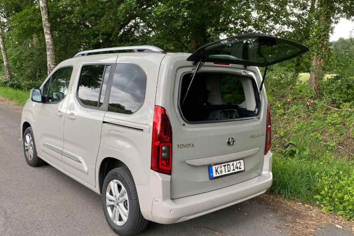 2020-Toyota-Proace-City-Verso-Fahrbericht-Test-Review-Probefahrt-RV24-Drive-Check-Jens-Stratmann-08.jpg