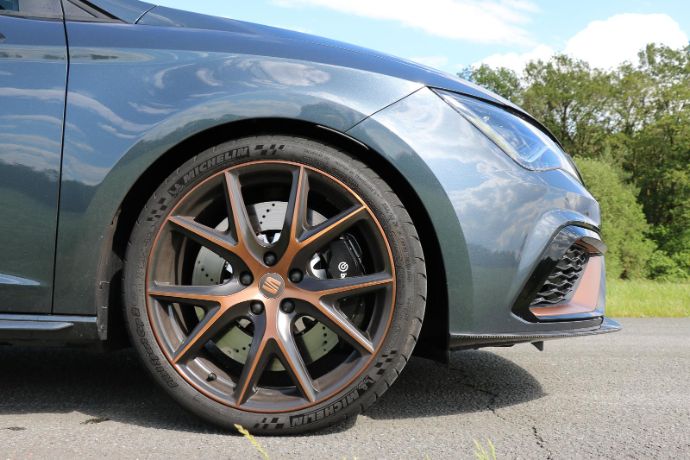 2019-SEAT-Leon-Cupra-ST-R-Fahrbericht-Test-Review-Jens-Stratmann-6.jpg