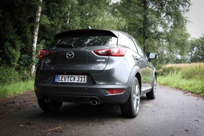 2017-mazda-cx-3-facelift-fotos-fahrbericht-kritik-test-jens-stratmann-7.jpg
