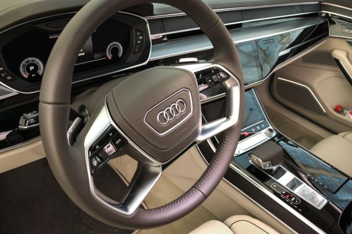 2018-Audi-A8-RV24-Drive-Check-5.jpg