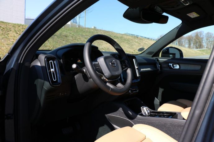 2020-Volvo-XC40-T5-PHEV-Fahrbericht-Test-Review-Probefahrt-Kritik-Jens-Stratmann-16.jpg
